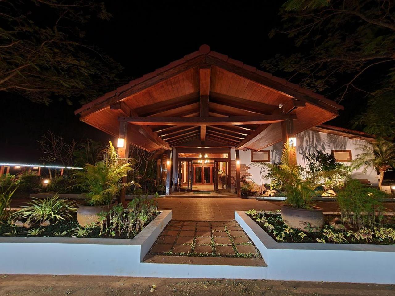 Mayura Hill Resort Sen Monorom Exterior photo